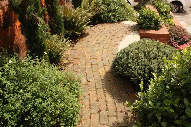 Landscope garden design - Moulsham Street, Chelmsford